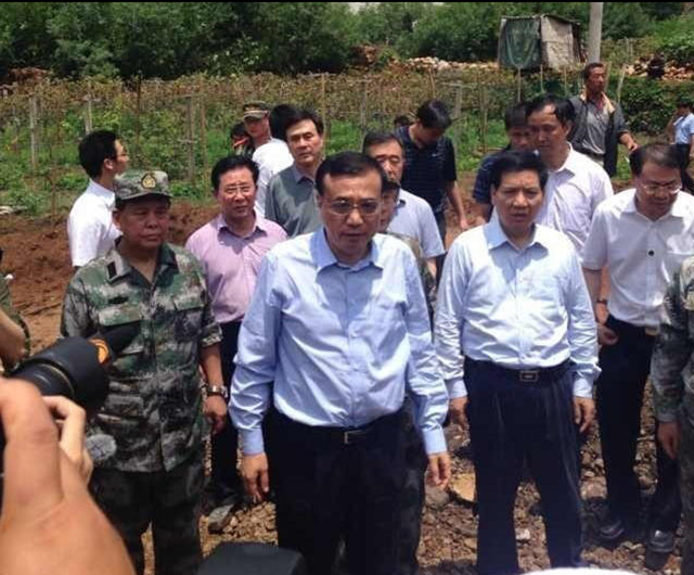 http://thaithavorn.com/uploadfile/2014/0804/20140804043417818.png