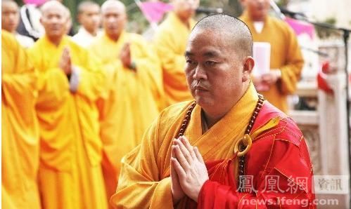 http://thaithavorn.com/uploadfile/2014/0819/20140819040922893.jpg