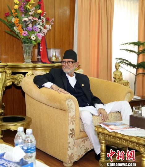 http://thaithavorn.com/uploadfile/2014/0827/20140827025052913.jpg