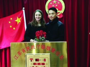 http://thaithavorn.com/uploadfile/2015/0105/20150105043049491.jpg